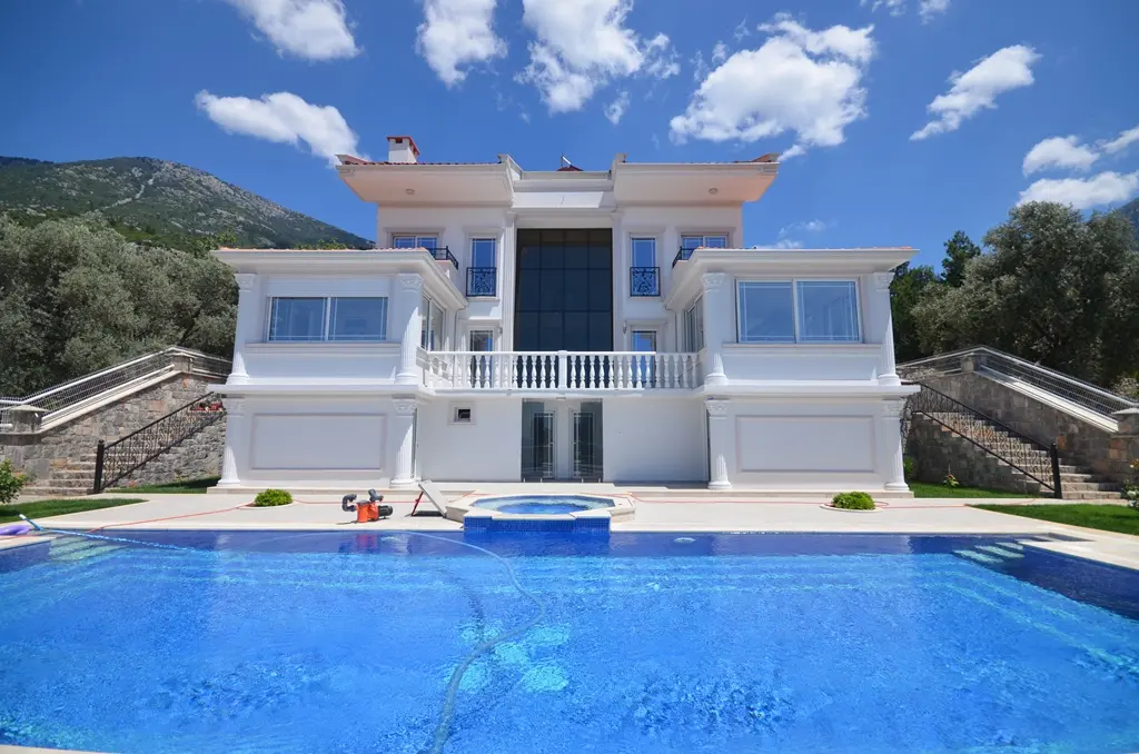 Villa in Ovacik